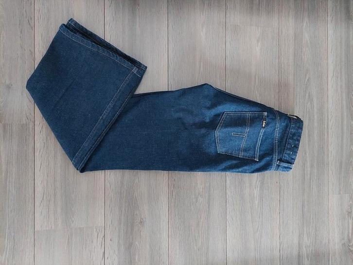 Spijkerbroek Lois model Riyoko dames NIEUW mt 30/32, Kleding | Dames, Spijkerbroeken en Jeans, Nieuw, W30 - W32 (confectie 38/40)
