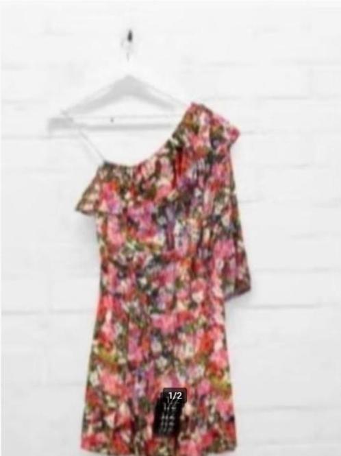ALIX The Label - Mooie oneshoulder Jurk maat S - Nieuw €139, Kleding | Dames, Jurken, Nieuw, Maat 36 (S), Roze, Boven de knie