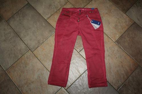 Cecil new york rood capri stretch broek mt 34/XS KOOPJE, Kleding | Dames, Broeken en Pantalons, Nieuw, Maat 34 (XS) of kleiner