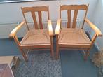 Houten stoelen met rieten zitting, Ophalen