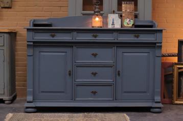 Dressoir / Commode vintage style *Eiland* beschikbaar voor biedingen