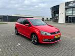 Volkswagen Polo 1.2 TSI 66KW 2014 Rood HIGHLINE, Auto's, Volkswagen, Stof, 4 cilinders, Origineel Nederlands, Handgeschakeld