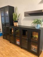 Zwarte dressoir kast met glazen deuren (Brimnes Ikea), Huis en Inrichting, Kasten | Vitrinekasten, Ophalen, Met deur(en), Glas