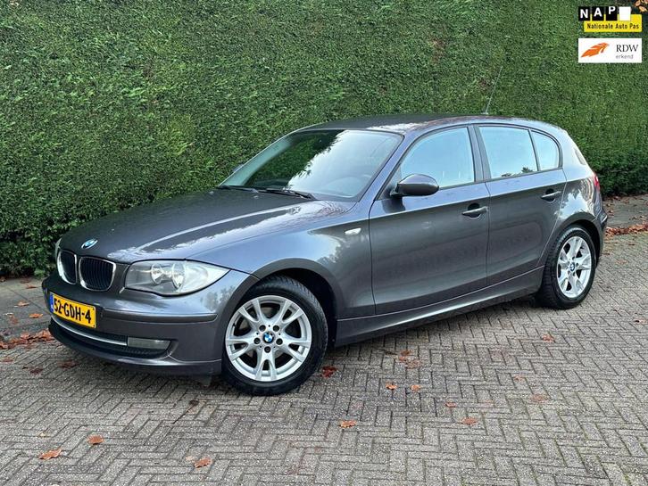 BMW 1-serie 116i Business Line /NAVI/CRUISE/PDC/CLIMA/RIJDTS, Auto's, BMW, Bedrijf, Te koop, 1-Serie, ABS, Airbags, Airconditioning