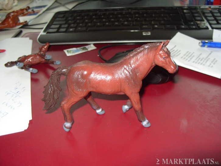 Hannoveraner paard, dierfiguur Bullyland, Verzamelen, Dierenverzamelingen, Gebruikt, Beeldje of Figuurtje, Paard, Ophalen of Verzenden