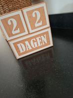 Baby  dagen/maanden/jaren houten blokken, Ophalen, Zo goed als nieuw