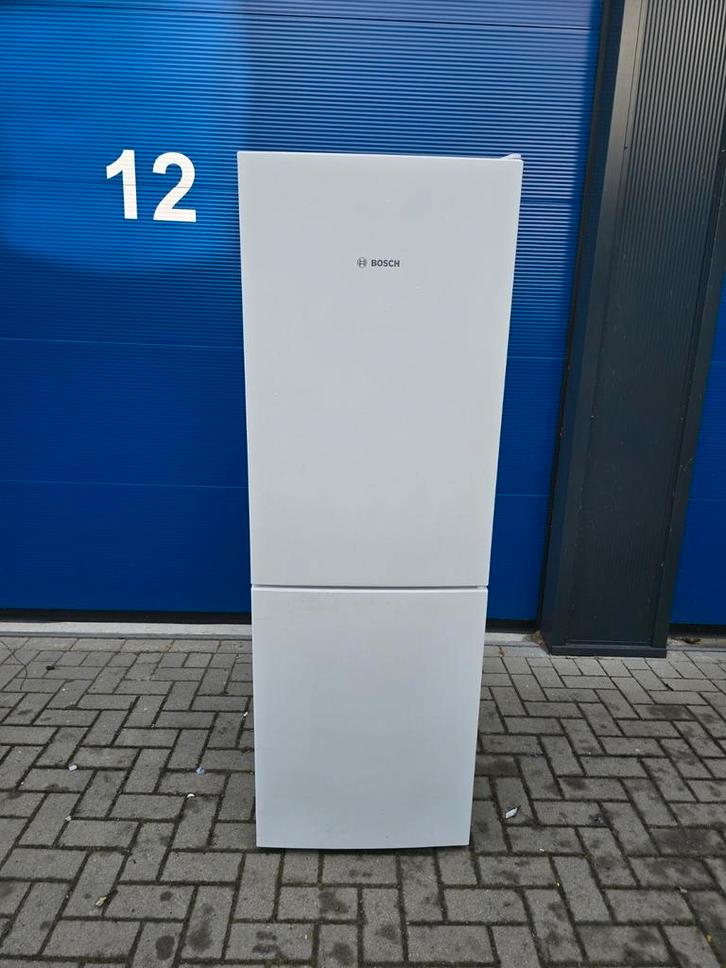 Keurige ruime Bosch koelvriescombinatie! Garantie! Witgood!✅, Witgoed en Apparatuur, Koelkasten en IJskasten, Zo goed als nieuw