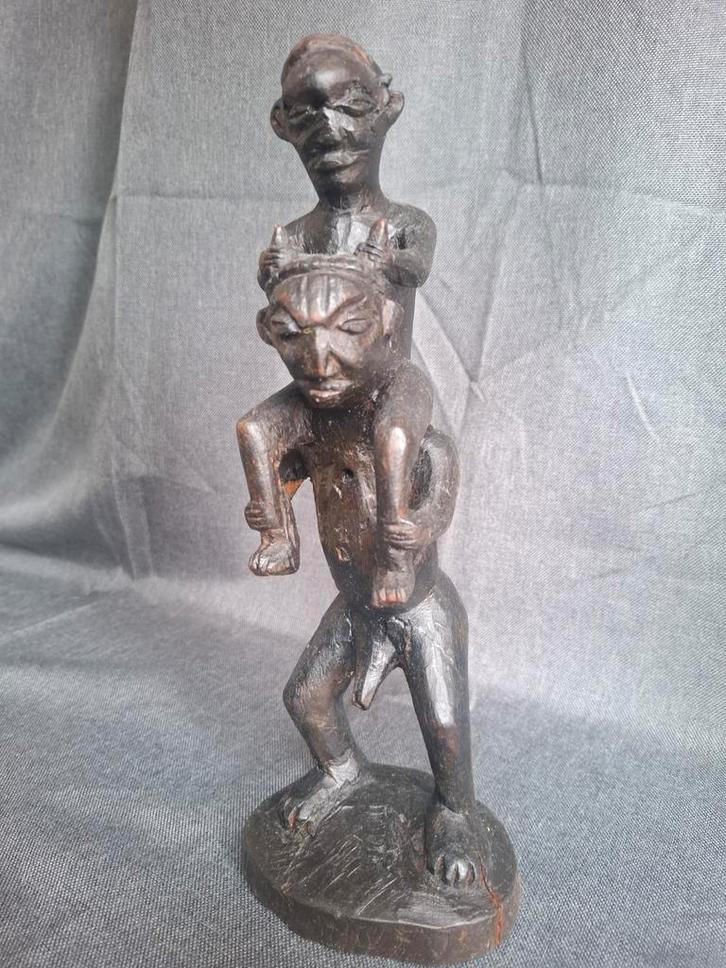 Bizar Afrikaans Fetish Beeld, Antiek en Kunst, Kunst | Beelden en Houtsnijwerken, Ophalen of Verzenden