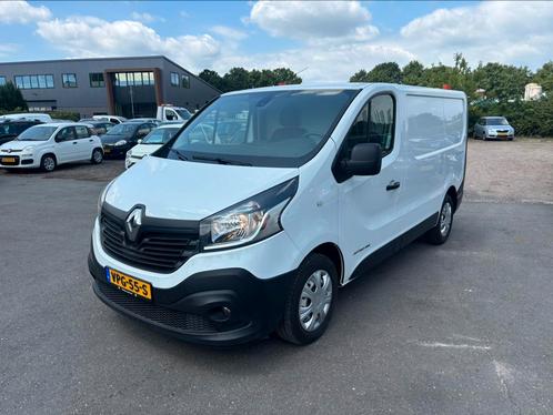 Renault Trafic 1.6 DCI 88KW 2015 Wit ZEER LUXE UITVOERING, Auto's, Bestelauto's, Bedrijf, ABS, Airbags, Airconditioning, Bluetooth