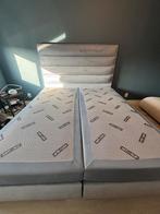 Zgan lichtblauwe boxspring 180x200, Ophalen, Blauw, Tweepersoons, Zo goed als nieuw