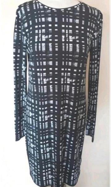 Nieuw zwartwit tricot Michael Kors designer jurkje M 38-40  beschikbaar voor biedingen