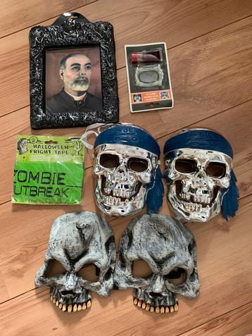 22 stuks Halloween feestartikelen slingers lampionnen beschikbaar voor biedingen