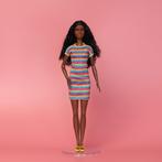 Donkere huid Barbie pop met een Fashionistas lichaam, Ophalen of Verzenden, Zo goed als nieuw, Pop