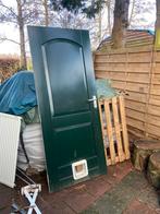 Deur buitendeur met kattenluik, Ophalen, 80 tot 100 cm, 200 tot 215 cm, Hout