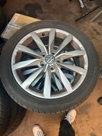 VW Golf Velgen 17 inch - Perfecte Staat!, Auto-onderdelen, Banden en Velgen, Gebruikt, Banden en Velgen, 17 inch, Ophalen of Verzenden