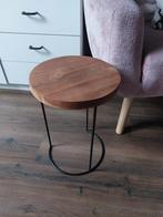 Leuk Bijzettafeltje Hout/ Zwart Staal., Huis en Inrichting, Tafels | Bijzettafels, Ophalen, Minder dan 45 cm, Minder dan 55 cm