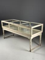 Vitrine toonbank wit winkelmeubel, Antiek en Kunst, Curiosa en Brocante, Ophalen
