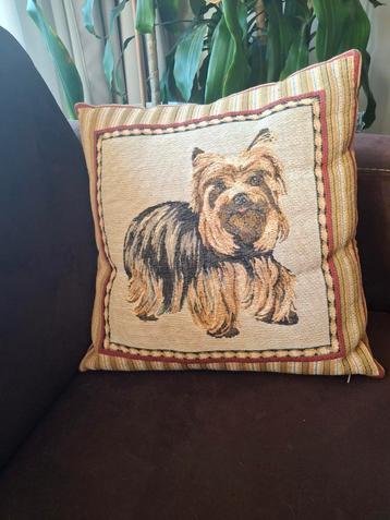 Sierkussen Yorkshire terrier 35x35 cm beschikbaar voor biedingen