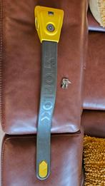 Stoplock stuurslot met 2 sleutels., Ophalen of Verzenden, Zo goed als nieuw