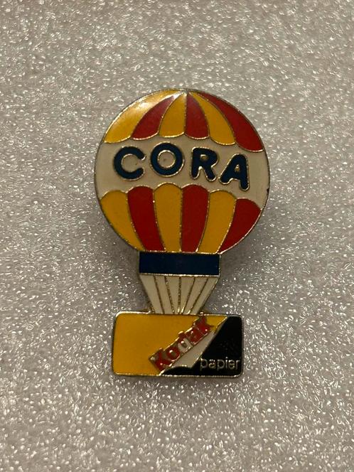 Luchtballon Cora, Verzamelen, Speldjes, Pins en Buttons, Zo goed als nieuw, Speldje of Pin, Overige onderwerpen, Ophalen of Verzenden