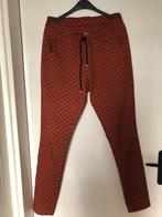 Oranje/zwarte travelstof broek Zizo 44, Kleding | Dames, Broeken en Pantalons, Zwart, Maat 42/44 (L), Ophalen of Verzenden, Zo goed als nieuw