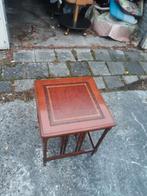 Nesting met cognac leder ingelegd, Ophalen