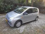 Daihatsu Cuore NIEUWE UITLAAT, REMSCHIJVEN + BLOKKEN, ACCU, Auto's, Daihatsu, Stof, 600 kg, Origineel Nederlands, 989 cc