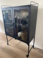 Vitrinekast Basiclabel, Huis en Inrichting, Kasten | Vitrinekasten, Ophalen, Gebruikt, 100 tot 150 cm, 50 tot 100 cm