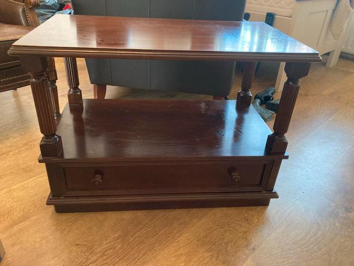 Antiek TV kastje - Houten tv meubel, Huis en Inrichting, Tafels | Bijzettafels, Gebruikt, Rechthoekig, 45 tot 60 cm, 75 cm of meer