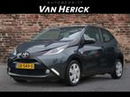 Toyota Aygo 1.0 VVT-i x-play | Achteruitrij Camera | Carplay, Auto's, Voorwielaandrijving, Stof, Gebruikt, 4 stoelen