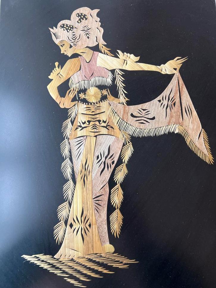 Houtsnijwerk uit Djojakarta - Indonesische kunst, Antiek en Kunst, Kunst | Niet-Westerse kunst, Ophalen of Verzenden