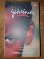 Roman van Nuruddin Farah, Ophalen of Verzenden, Zo goed als nieuw, Nederland