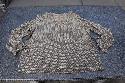 top maat 42, Kleding | Dames, Tops, Zo goed als nieuw, Maat 42/44 (L), Groen, Lange mouw, Ophalen of Verzenden