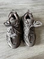 Balenciaga Track Sneakers Maat 38, Kleding | Dames, Schoenen, Ophalen of Verzenden, Zo goed als nieuw, Grijs, Sneakers of Gympen