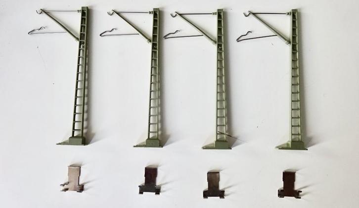 7511 Brugmast voor kunststofbrug - 4 stuks, Hobby en Vrije tijd, Modeltreinen | H0, Zo goed als nieuw, Rails, Gelijkstroom of Wisselstroom