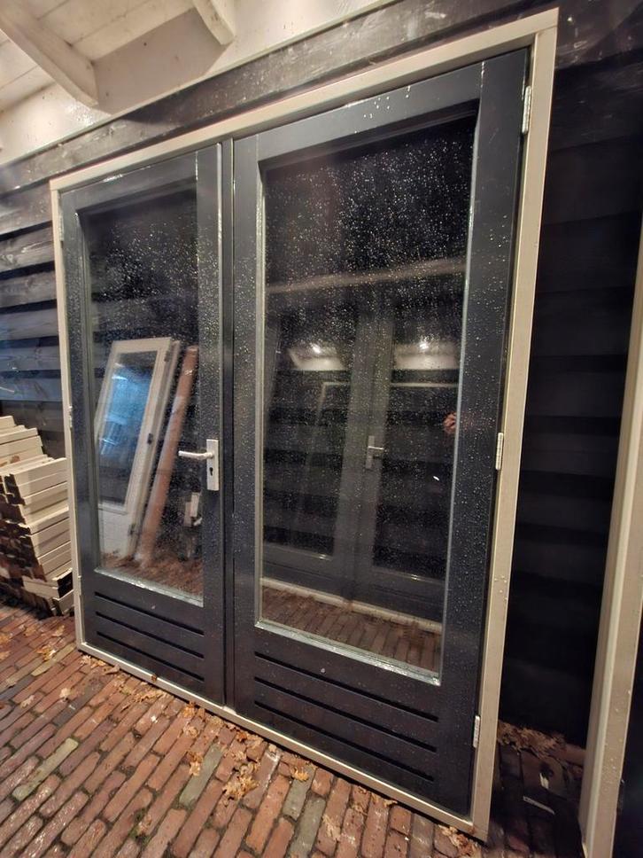 Openslaande tuindeuren dubbel glas deuren terrasdeuren pui, Doe-het-zelf en Verbouw, Kozijnen en Schuifpuien, Zo goed als nieuw