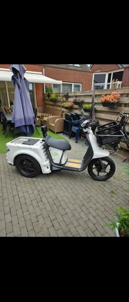 Bezorg scooter / brommer electrisch Ligier pulse 3 2017, Fietsen en Brommers, Snorfietsen en Snorscooters, Zo goed als nieuw, Overige merken