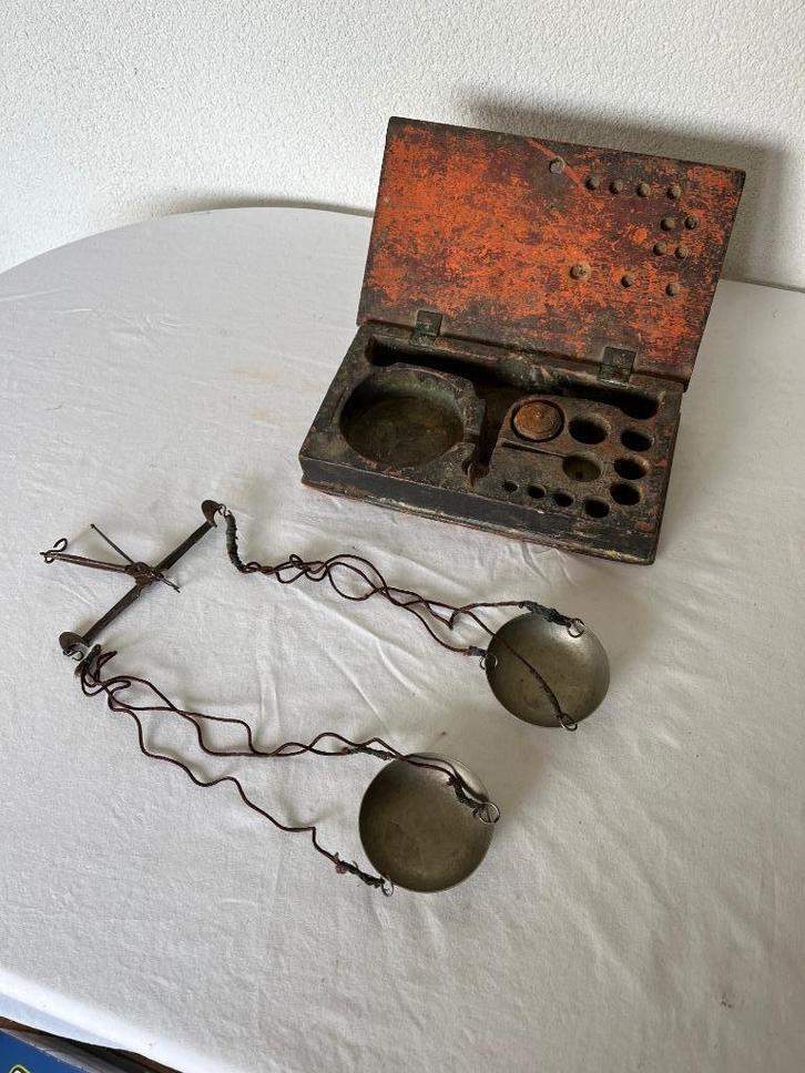 Bijzonder Oud Antiek Weegschaaltje Weegschaal Balans Weger, Antiek en Kunst, Antiek | Gereedschap en Instrumenten, Ophalen of Verzenden