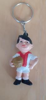 Sleutelhanger Ajax mannetje zwart haar uit de jaren 60., Verzamelen, Ophalen of Verzenden, Zo goed als nieuw, Ajax, Beeldje of Poppetje