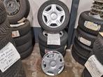 NIEUW Winterbanden set Ford Fiesta € 375,- euro 175/65R14 82, Auto-onderdelen, Banden en Velgen, Ophalen, 14 inch, Cst, 175 mm