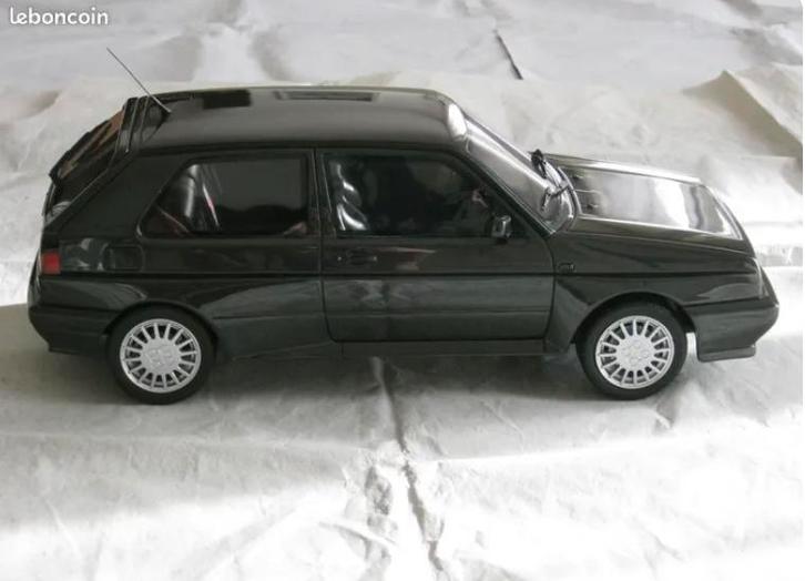 Golf 2 g60 rally ottomobile 1:18, Hobby en Vrije tijd, Modelauto's | 1:18, Zo goed als nieuw, Auto, Overige merken, Verzenden