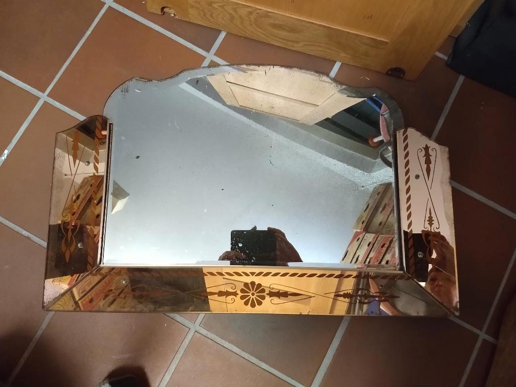 spiegel Venetiaans 65 bij 44 en 4 cm diep facet geslepen., Huis en Inrichting, Woonaccessoires | Spiegels, Ophalen, Minder dan 50 cm