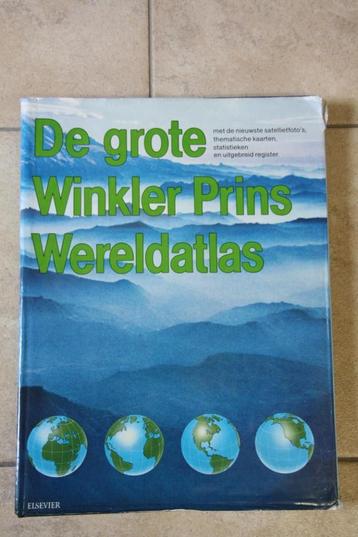 De Grote Winkler Prins Wereldatlas.  beschikbaar voor biedingen