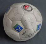 FEYENOORD gesigneerde bal met handtekeningen selectie 1997 s, Verzamelen, Sportartikelen en Voetbal, Postbus 64461, Brunssum, Nederland