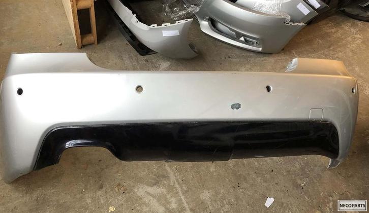 BMW 5 serie e60 m pakket bumper achterbumper origineel, Auto-onderdelen, Carrosserie en Plaatwerk, Bumper, BMW, Achter, Gebruikt