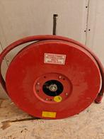 Brandweerslang op haspel - Goede staat, Tuin en Terras, Tuinslangen, Ophalen of Verzenden