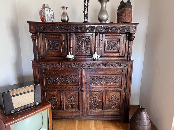 Eiken houten cupboard kast uit ca. 1670, Antiek en Kunst, Antiek | Meubels | Kasten, Ophalen