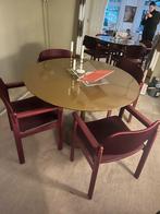 4 bordeaux kleurige houten stoelen (6 beschikbaar), Ophalen, Gebruikt, Vijf, Zes of meer stoelen, Rood