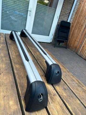 Orginele Ford dakdragels, compleet, met slot, 100 % werkend beschikbaar voor biedingen