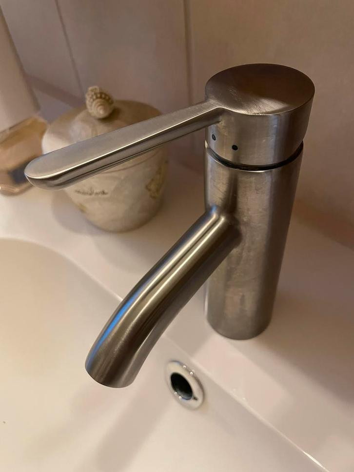Ikea badkamer kranen (2 stuks) €20,-, Doe-het-zelf en Verbouw, Sanitair, Gebruikt, Kraan, Rvs, Ophalen of Verzenden